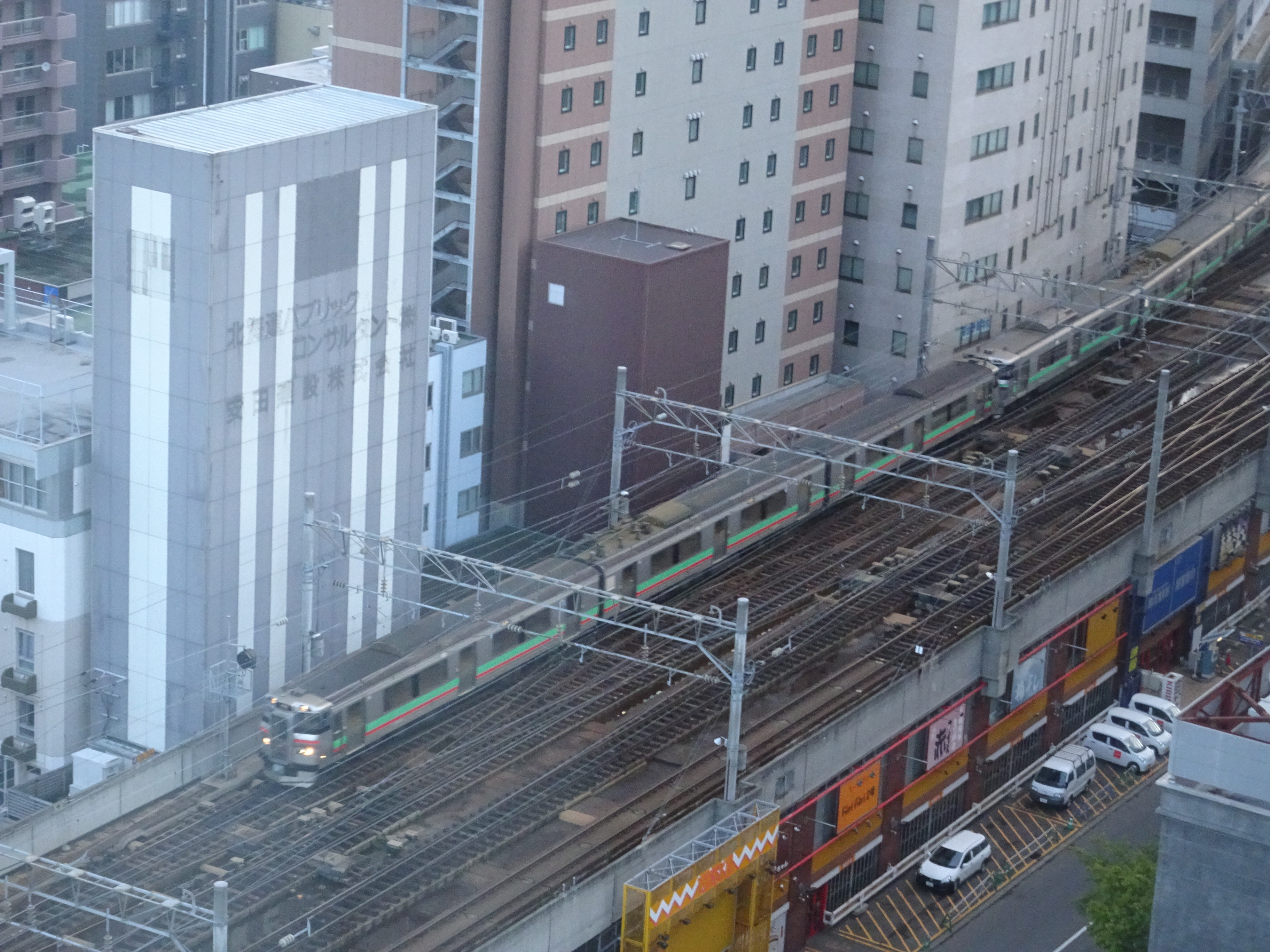 トレインビューホテル 京王プラザホテル札幌は札幌でも有数の絶景トレインビュー 出発進行